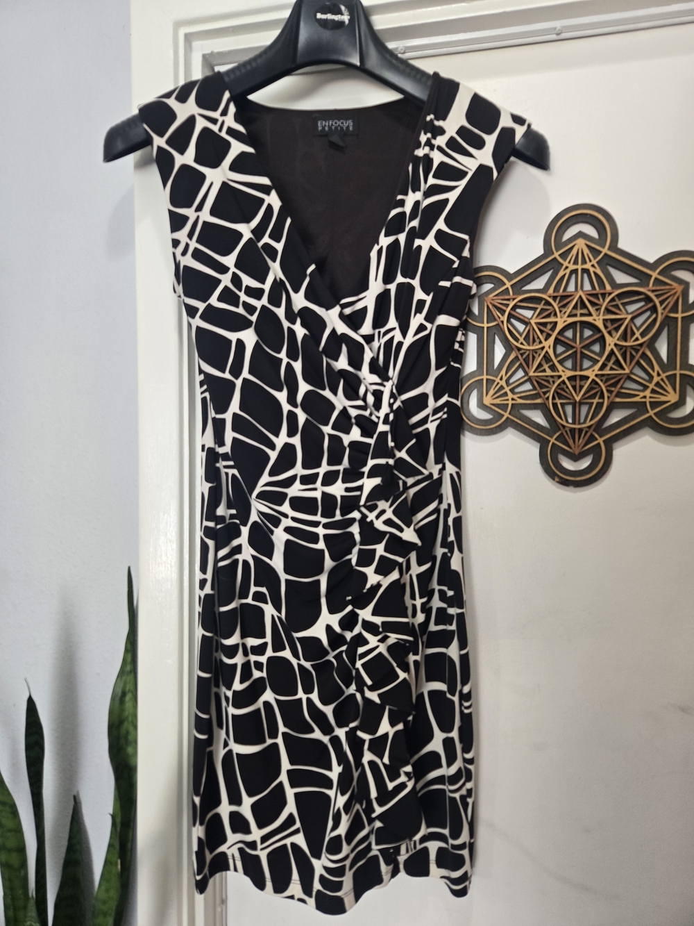 Enfocus Studio Black and White Faux-Wrap Midi Dress